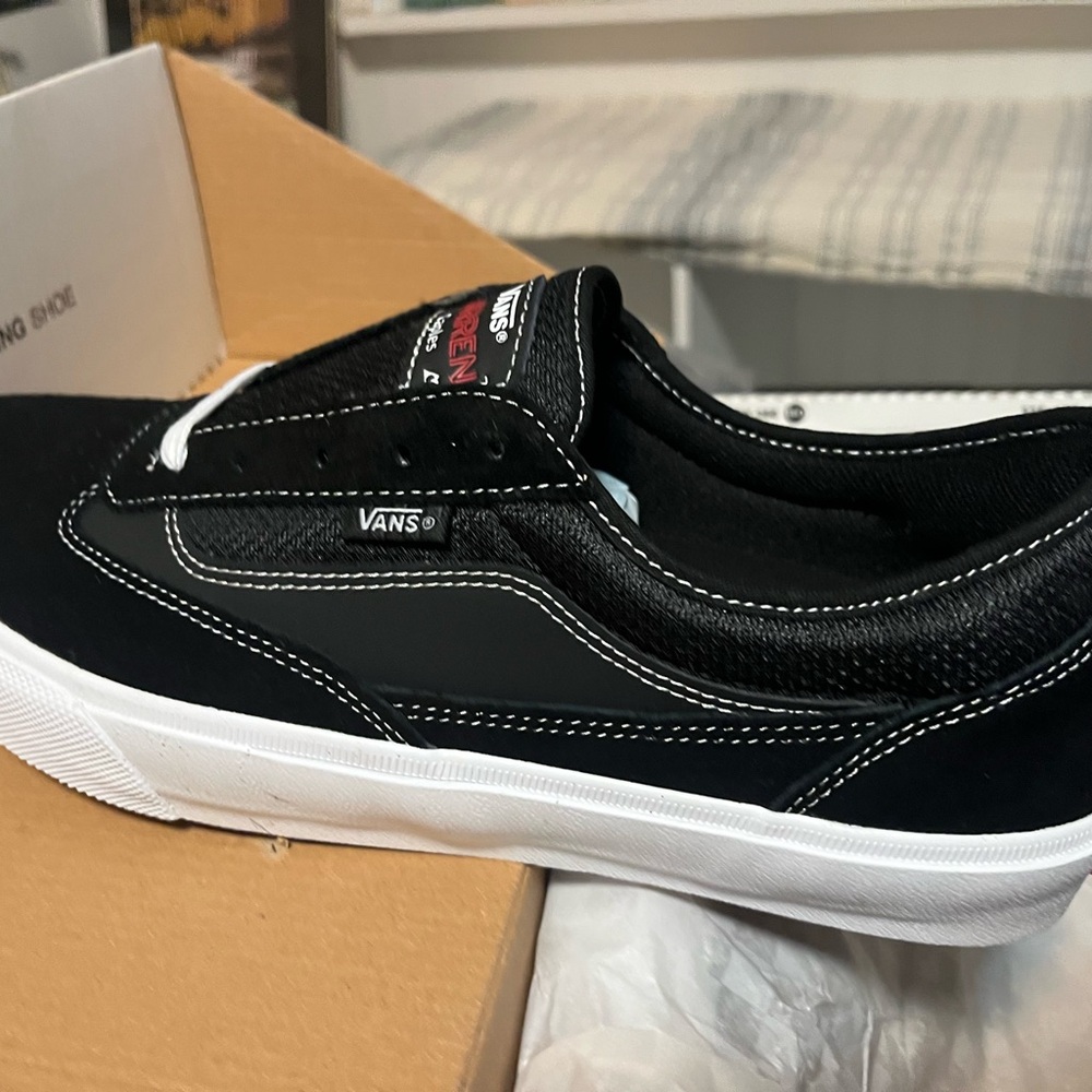 Vans BRAND NEW -  Men's Black and White Sneakers